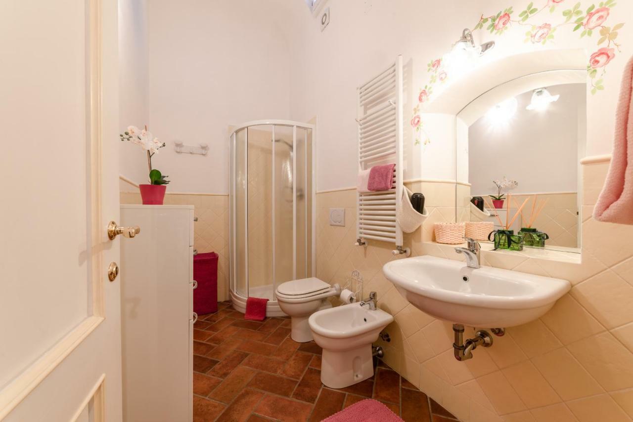 Apartamento Le Rose Di Leonardo - Antica Dimora Florencia Exterior foto