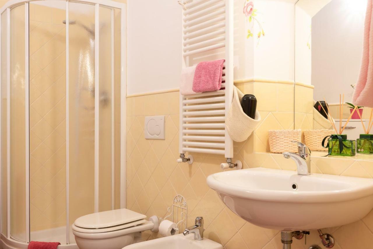 Apartamento Le Rose Di Leonardo - Antica Dimora Florencia Exterior foto